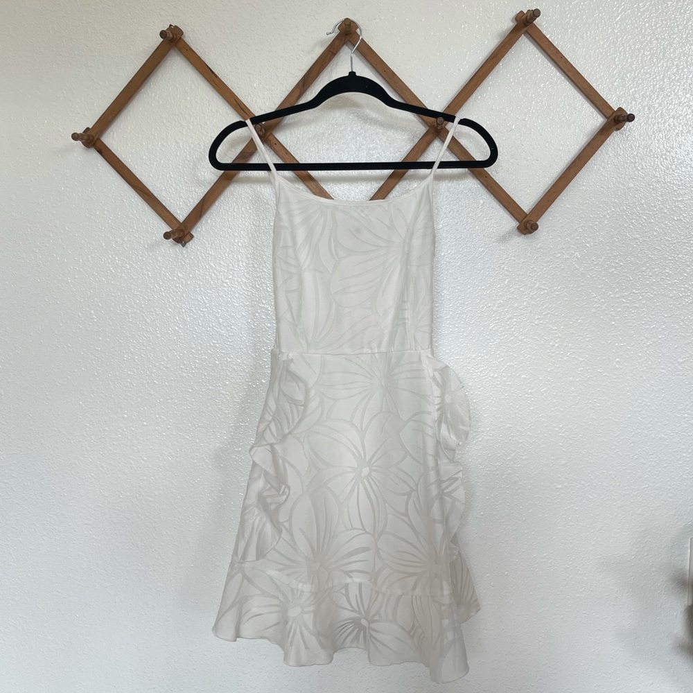 White Floral Mini Dress Perfect For Bridal Moments